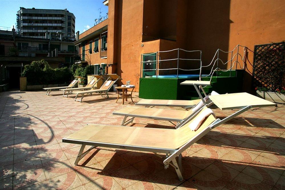 Hotel Cavour Rapallo Zewnętrze zdjęcie