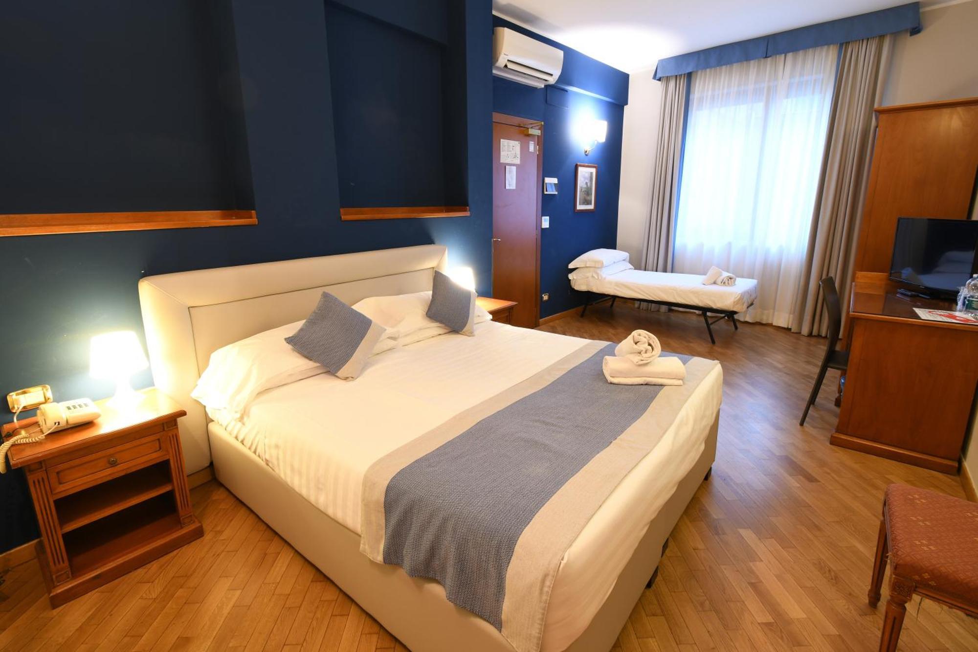 Hotel Cavour Rapallo Zewnętrze zdjęcie
