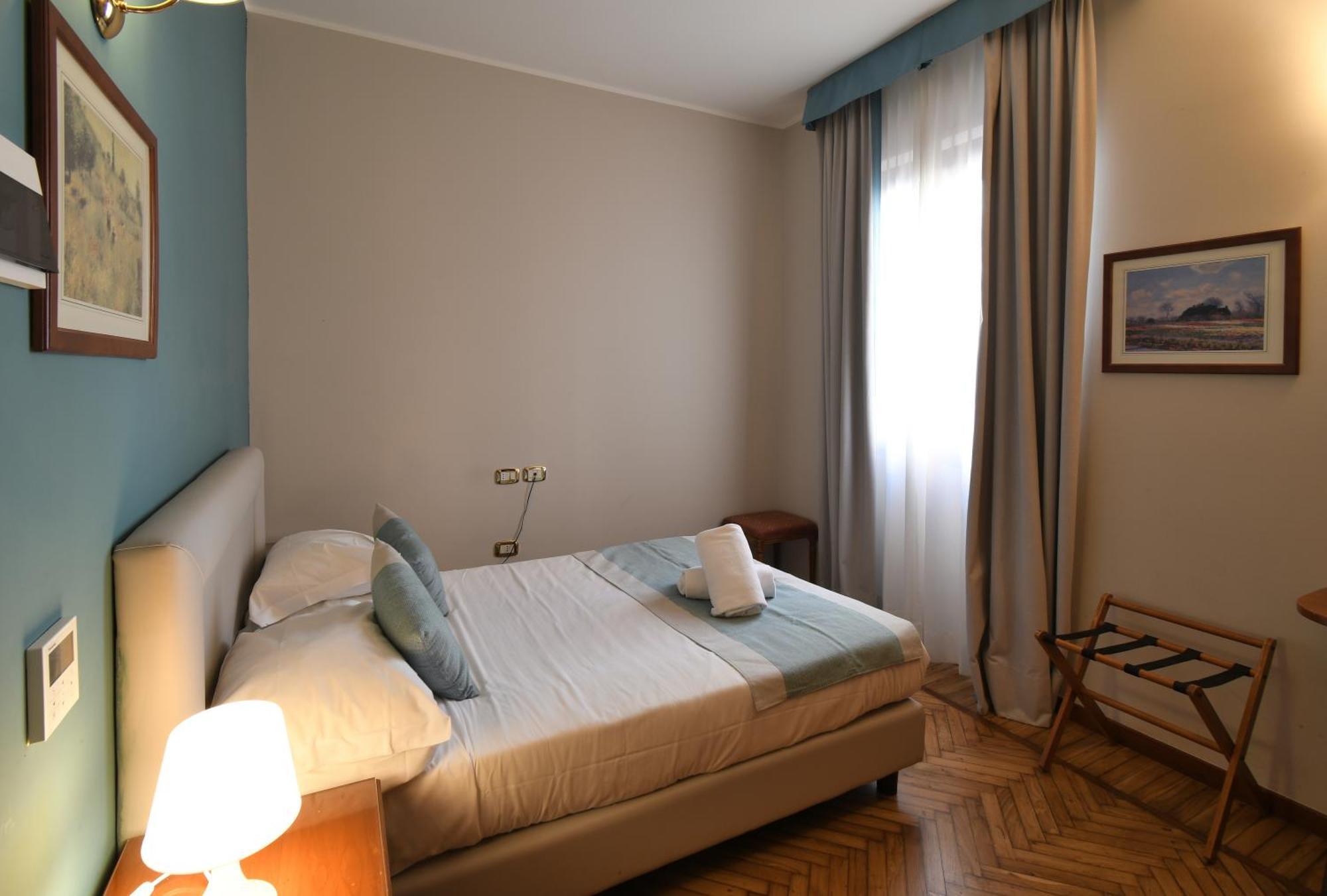 Hotel Cavour Rapallo Zewnętrze zdjęcie
