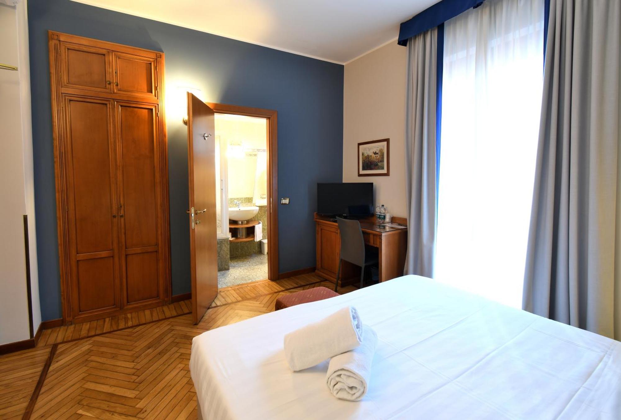 Hotel Cavour Rapallo Zewnętrze zdjęcie