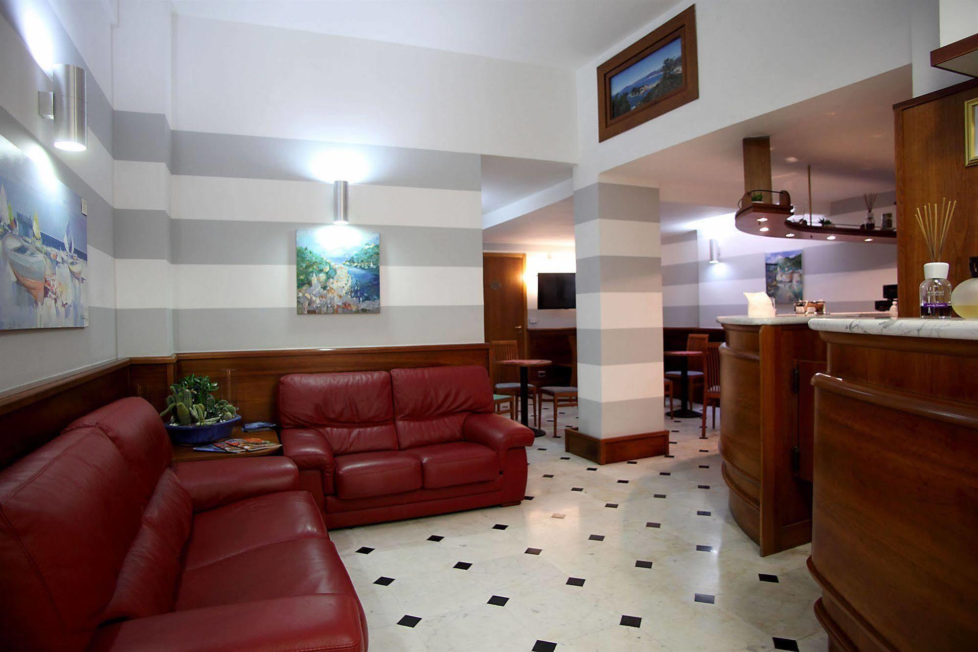 Hotel Cavour Rapallo Zewnętrze zdjęcie
